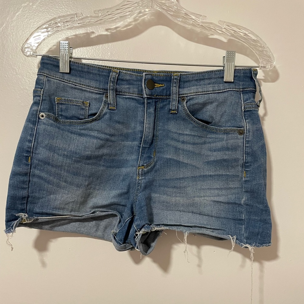 FINAL SALE Universal Thread Destructed High Rise Midi Shorts Sz 4/27